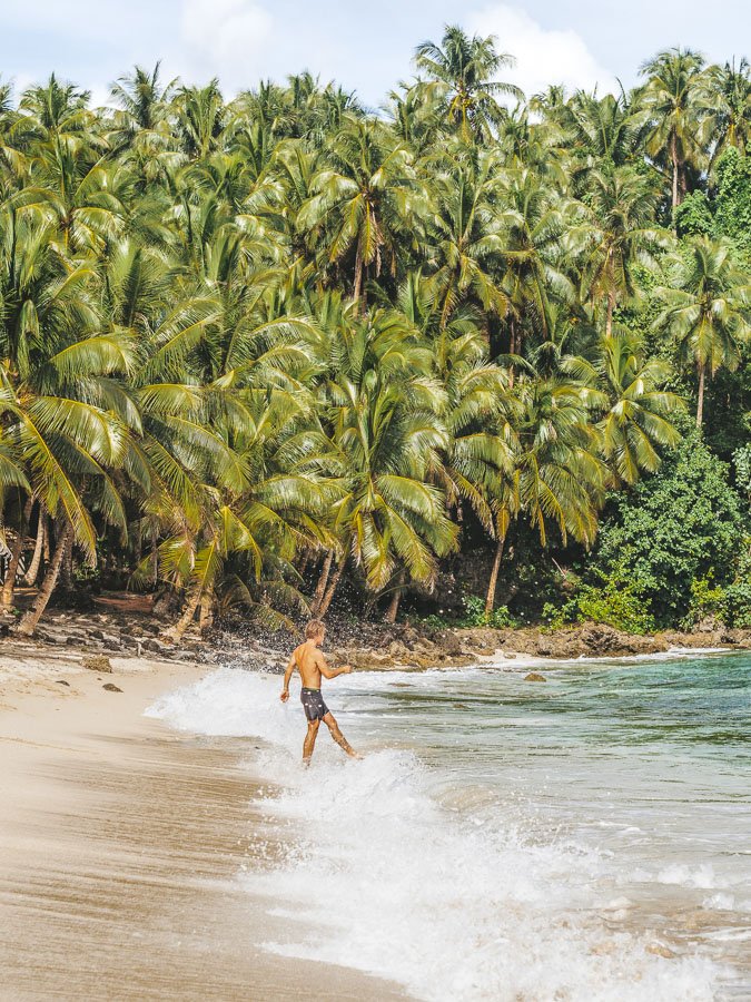 magpupungko-rock-pools-siargao-1300455.jpg