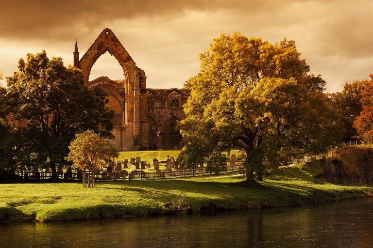 bolton-abbey-89222_1920.jpg