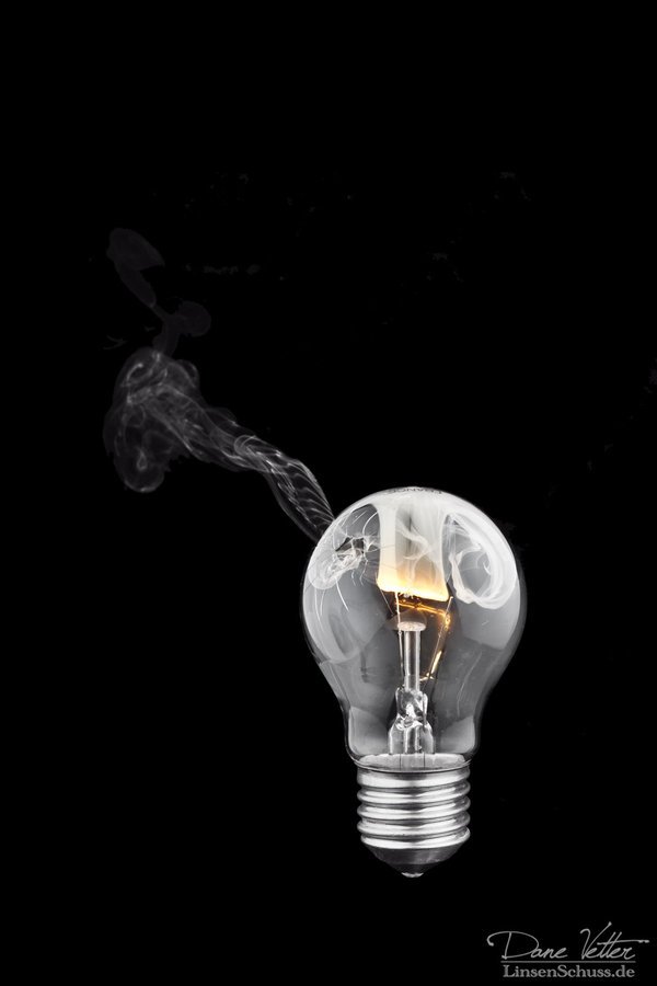 burnt_out_light_bulb_ii_by_linsenschuss.jpg