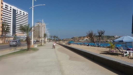 boulevard-playa-lido.jpg