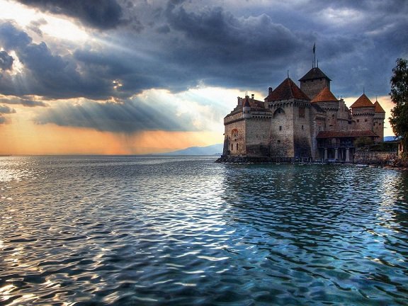 Chillon-Castle.jpg