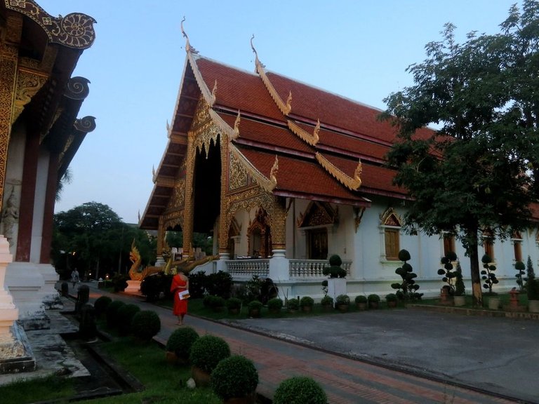 Wat Phra Sing Chiang Mai Thailand 15.jpg