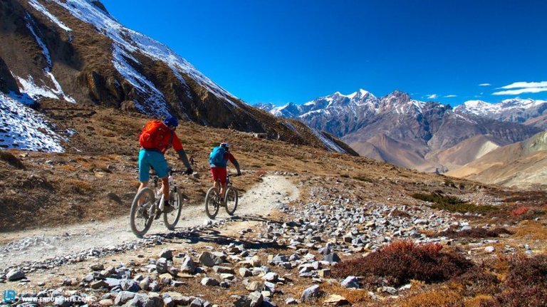 enduro-mustang-nepal-33-780x438.jpg