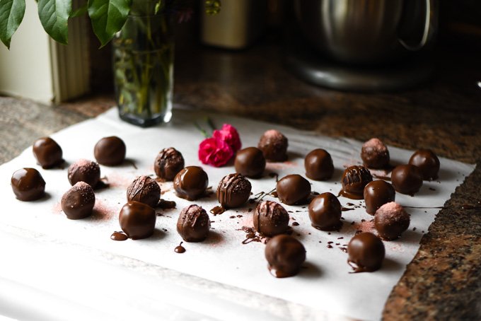 Triple Chocolate Chip Cake Ball Truffles (10).jpg