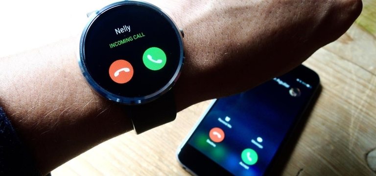 connect-android-wear-smartwatch-your-iphone.1280x600-1024x480.jpg