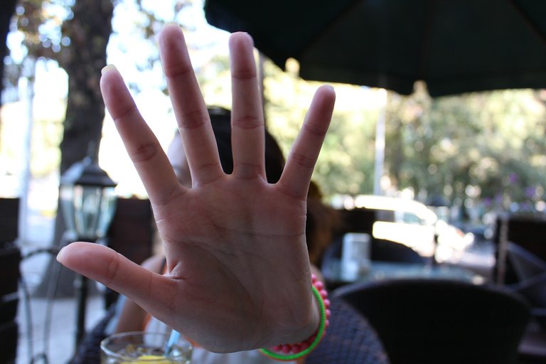 stop-565609_1920.jpg