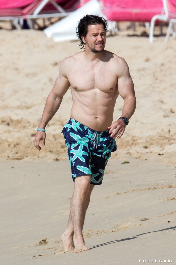 Mark-Wahlberg-Shirtless-Barbados-Pictures.jpg