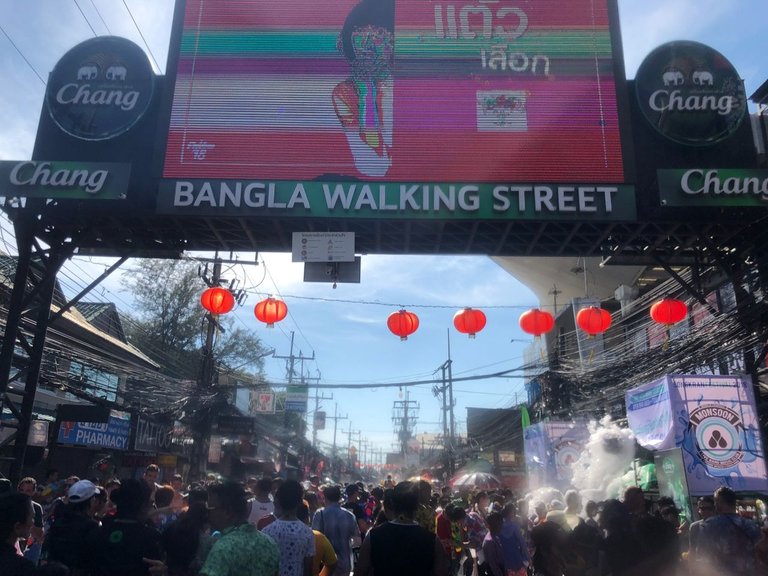 songkran afternoon(12).jpg