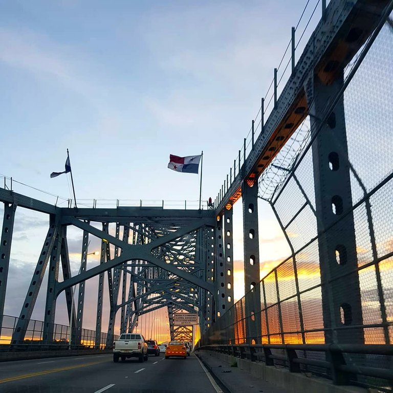 puente-americas-panama-anabell-hilarski.jpg