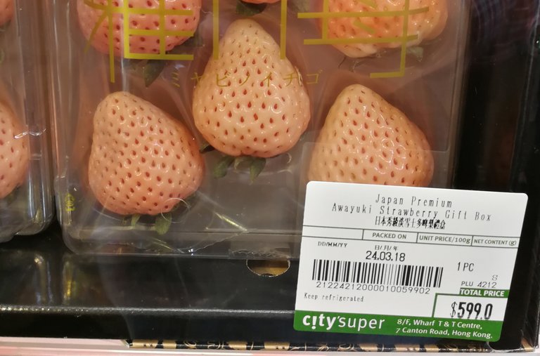1 HK strawberry.jpg