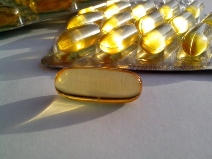omega-3-fatty-acids-tablets-725x544.jpg