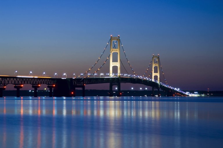 Mackinac Bridge, Michigan.jpg