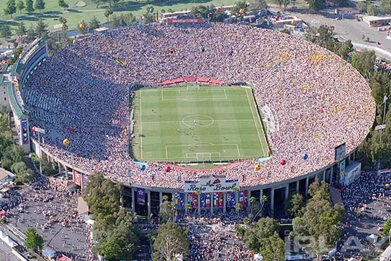 Rose-Bowl-Pasadena-California-United-States-of-America.jpg