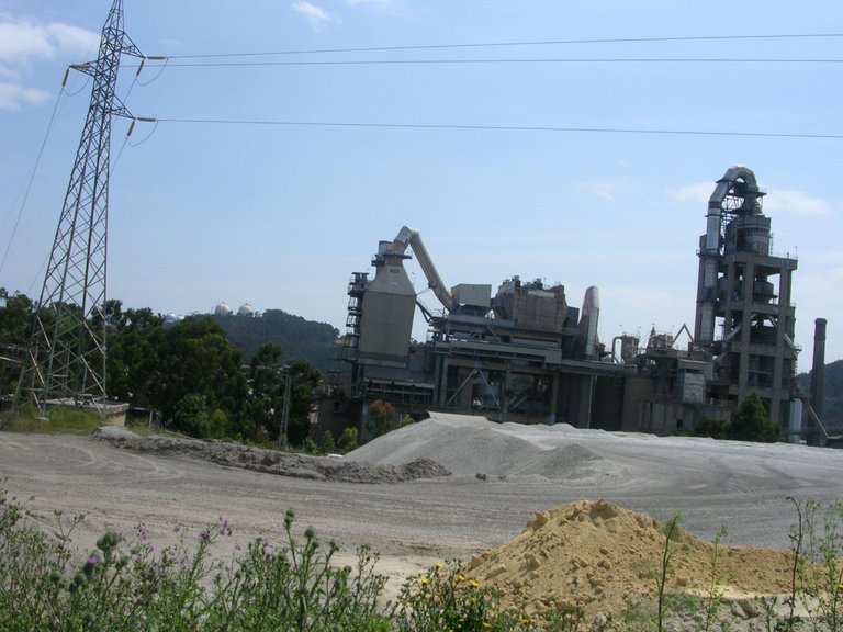 Cement 2.jpg