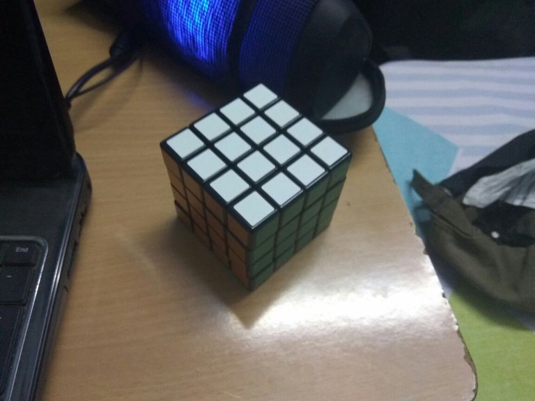 rubik2.jpg