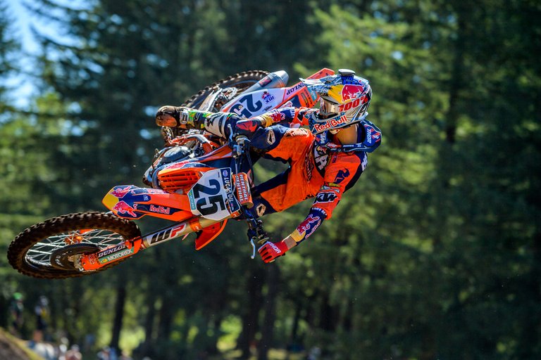 2017-Motocross-Of-Nations-Marvin-Musquin-Out_2.jpg