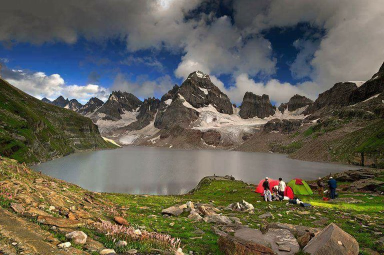 chitta khalka lake.jpg