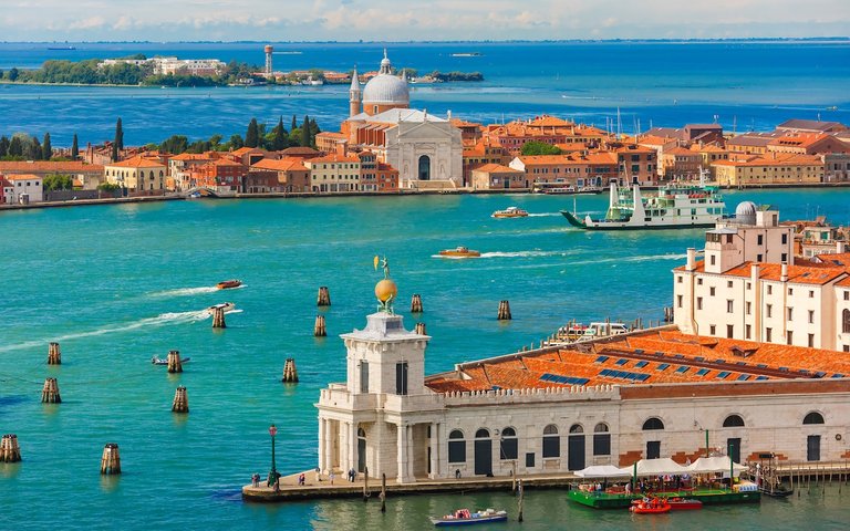 venice-birdseye-view.jpg