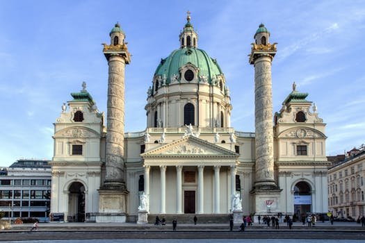 vienna-st-charles-s-church-downtown-church-161074.jpeg