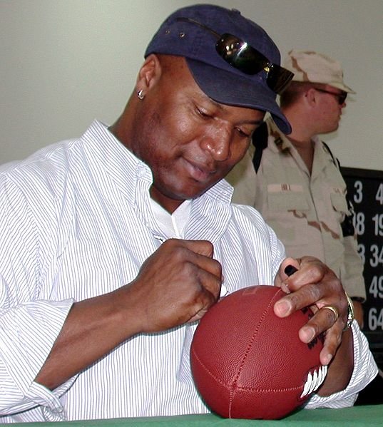 Bo Jackson.jpg