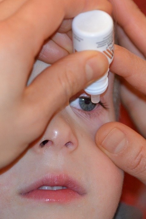 eye-drops-280627_960_720.jpg