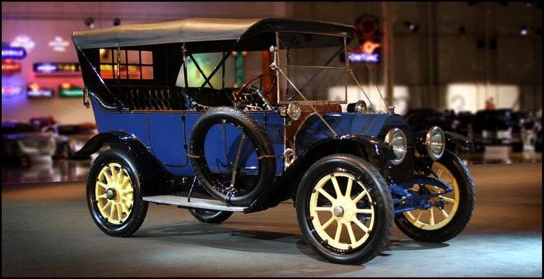 1912_Cadillac_Model1.jpg