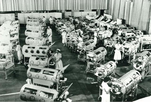 Iron-lung-ward.jpg