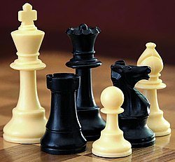 250px-ChessSet.jpg
