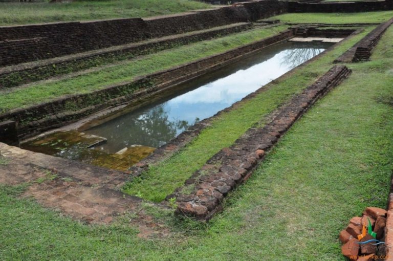 Water-Garden-Sigiriya-2-.jpg