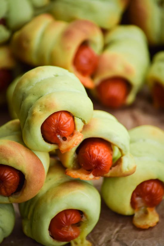 Cheesy Piglets in Green Blankets (Mini Wasabi Pretzel Dogs with Cheddar) (17).jpg