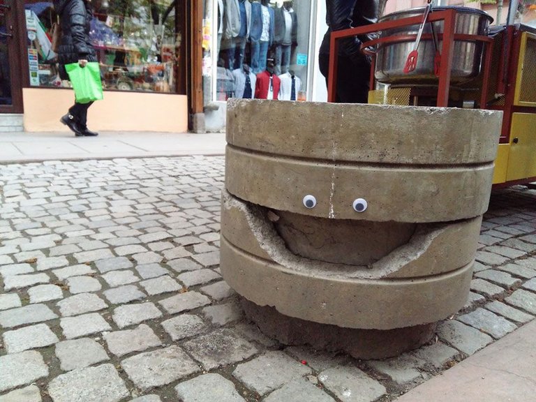 bollard eyes.jpg