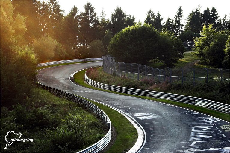 nurburgring-race-track.jpg