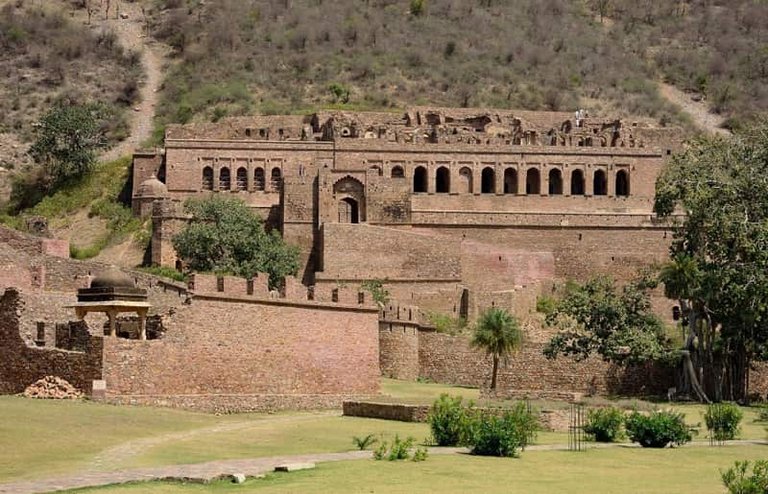 bhangarh-fort-alwar-02-1.jpg