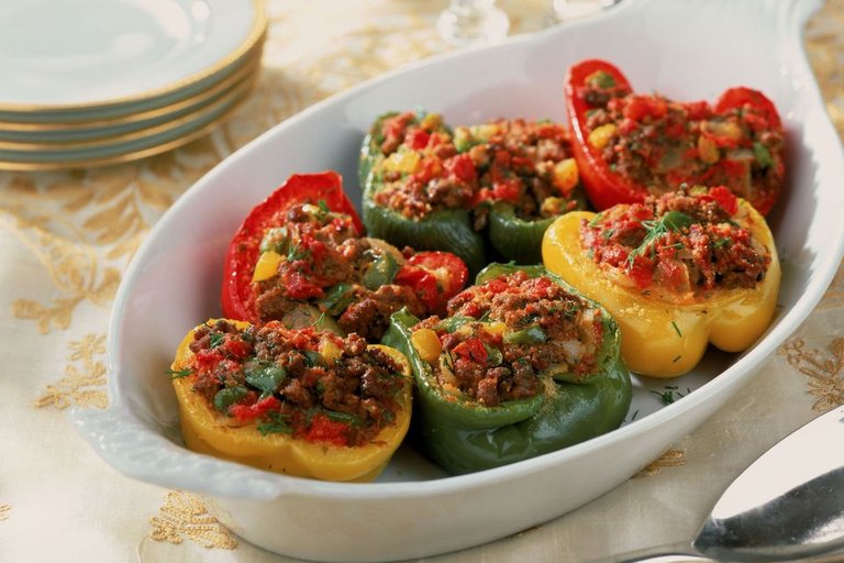 stuffed-peppers-corn-87992790-57e68f645f9b586c35e3d2d3.jpg