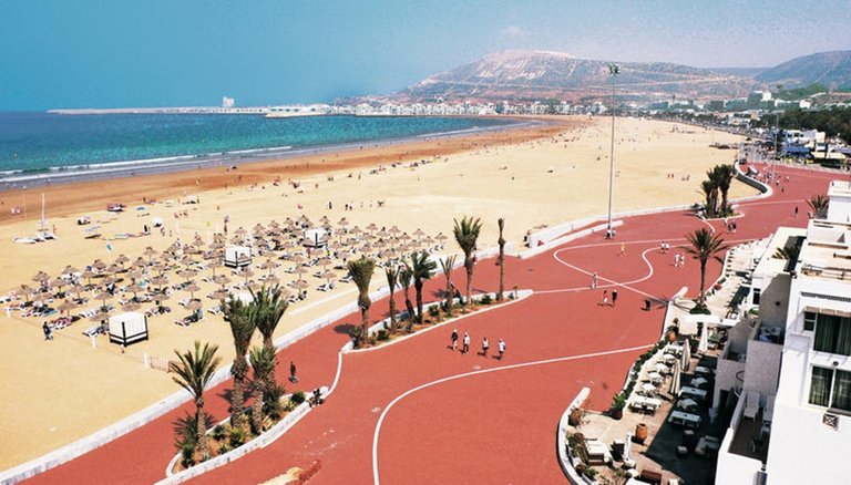 plage-agadir-2.jpg