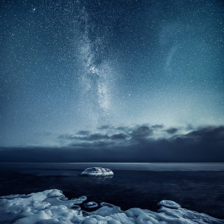 Mikko-Lagerstedt-Frozen-Echo.jpg