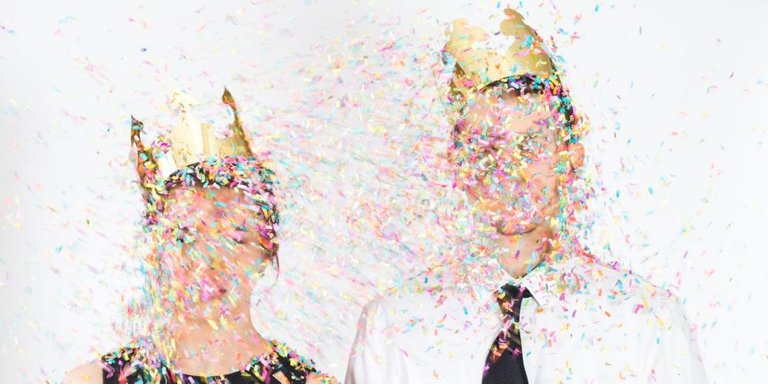 The-Confetti-Bar-king-queen-slider-1-1000x500.jpg