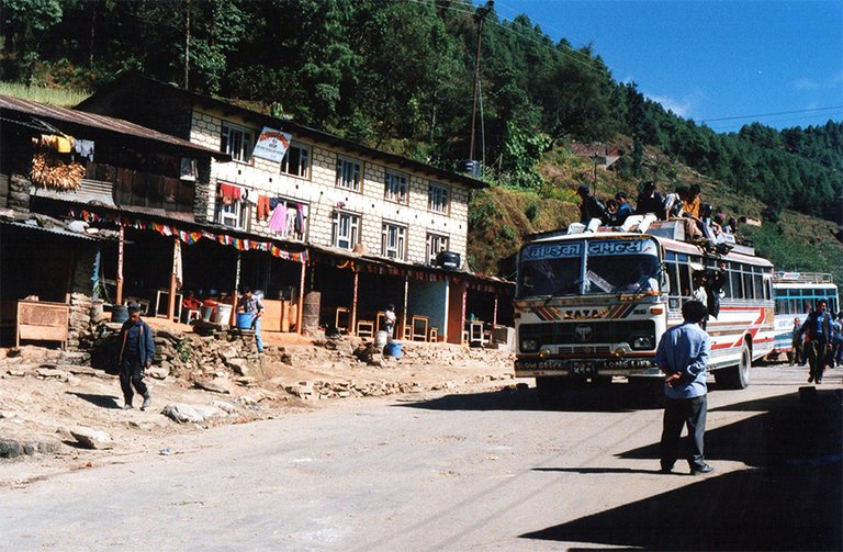 bus-in-jiri-nepal-web.jpg