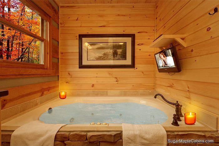 gatlinburg-cabin-rental-lots-of-lovin-jacuzzi.jpg