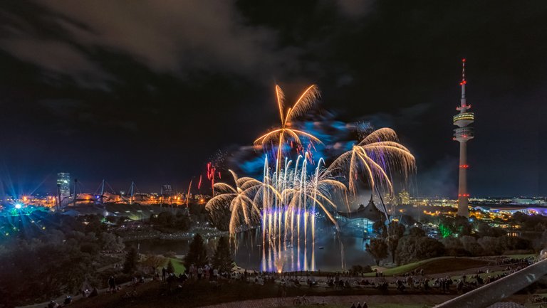 170824_Olympiapark_Feuerwerk-07526.jpg