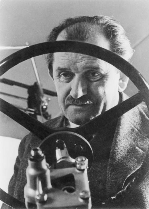 Ferdinand Porsche Sr..jpg