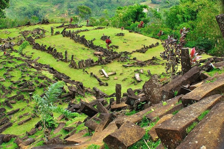 Situs_Gunung_Padang.jpg