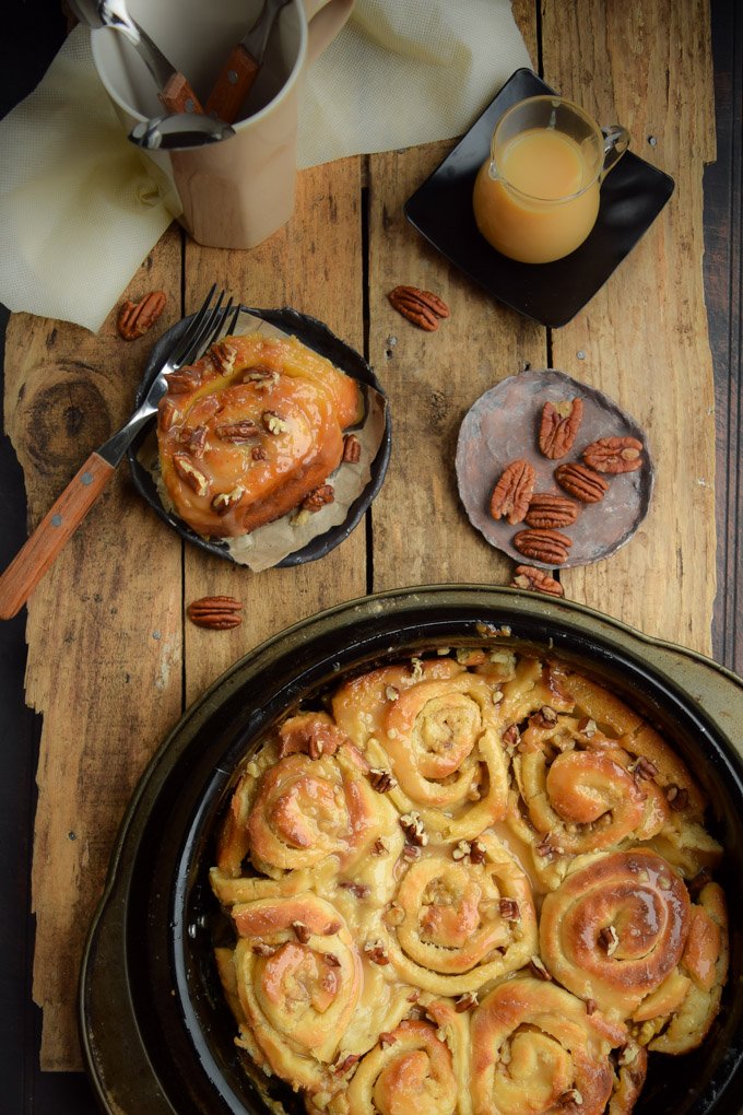 Sticky Caramel Pecan Sweet Rolls,.jpg