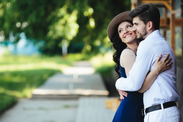 romantic-couple-embracing-outdoors_1153-876.jpg