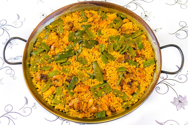 01_Paella_Valenciana_original.jpg