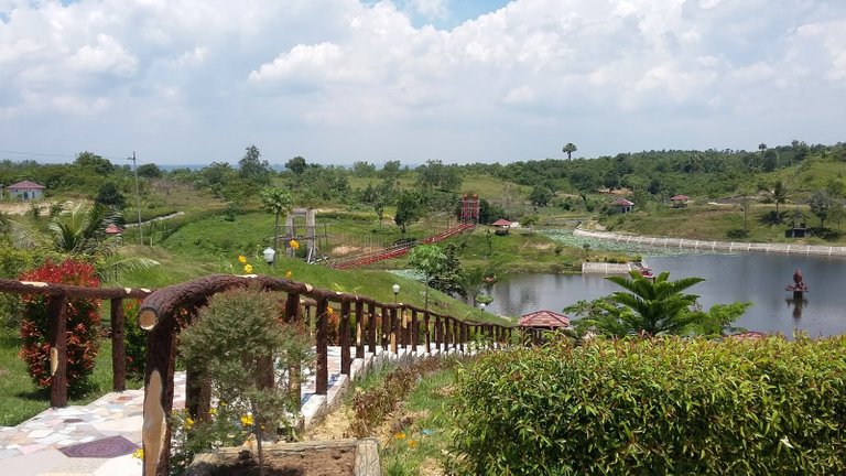 Taman Waduk Jeulikat Aceh di Lhokseumawe.jpg