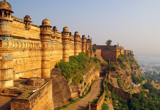 Gwalior-fort.jpg