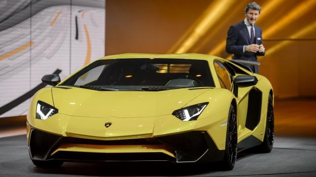 lamborghini-boekt-verkooprecord.jpg