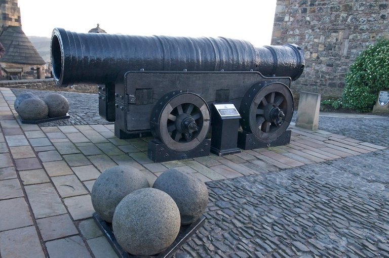 mons meg ed.jpg