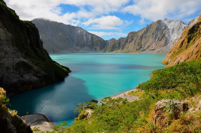 craterlake-punabuto.jpg